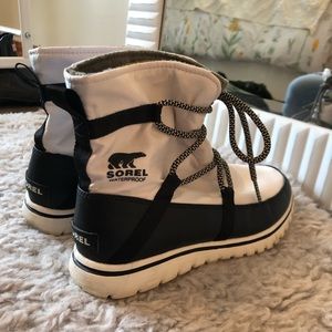 🎉SALE🎉 Sorel Waterproof Boots